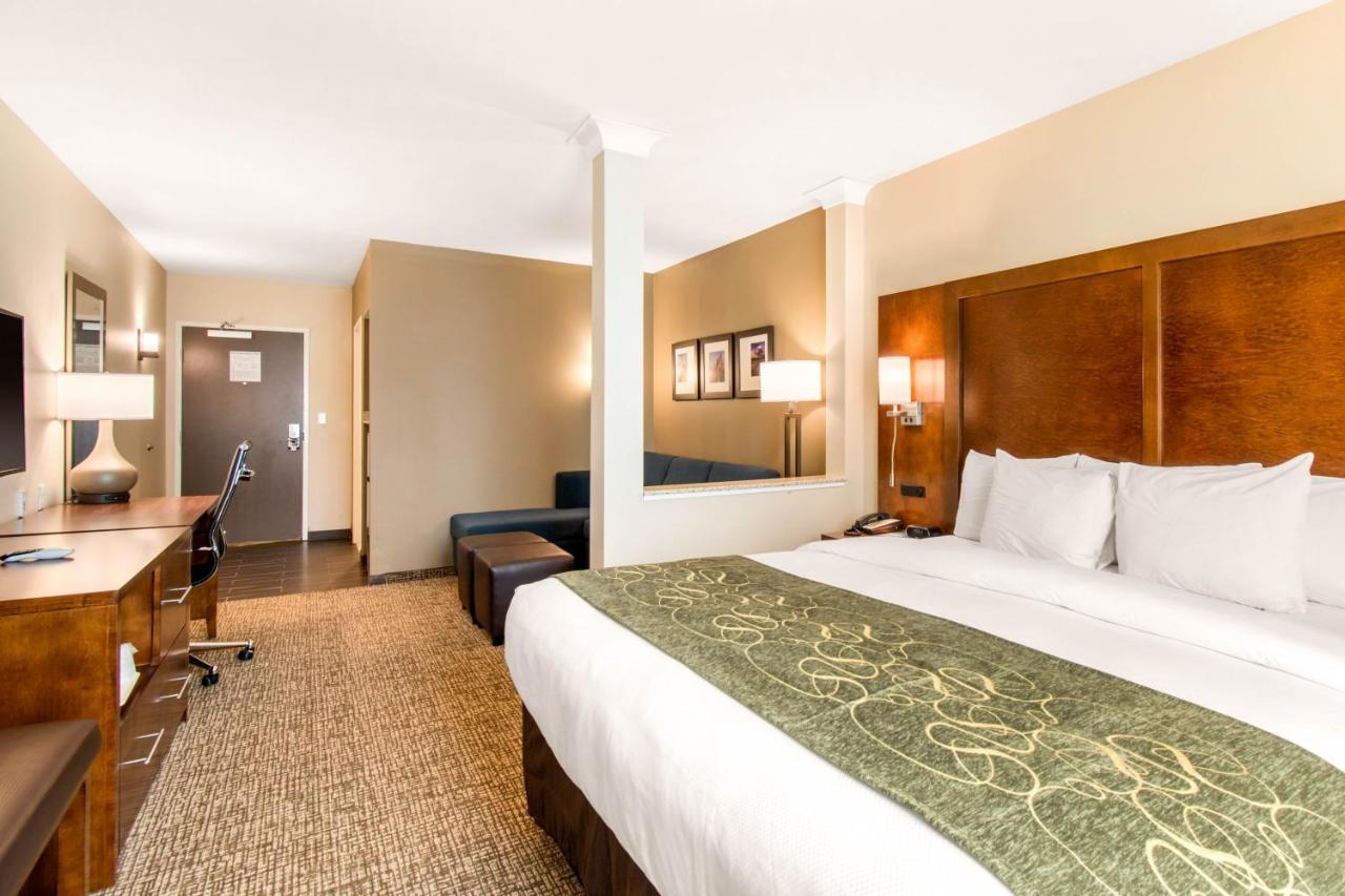 Comfort Suites Denver Near Anschutz Medical Campus Aurora Dış mekan fotoğraf