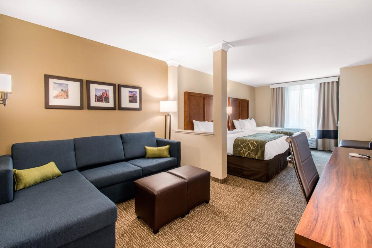 Comfort Suites Denver Near Anschutz Medical Campus Aurora Dış mekan fotoğraf